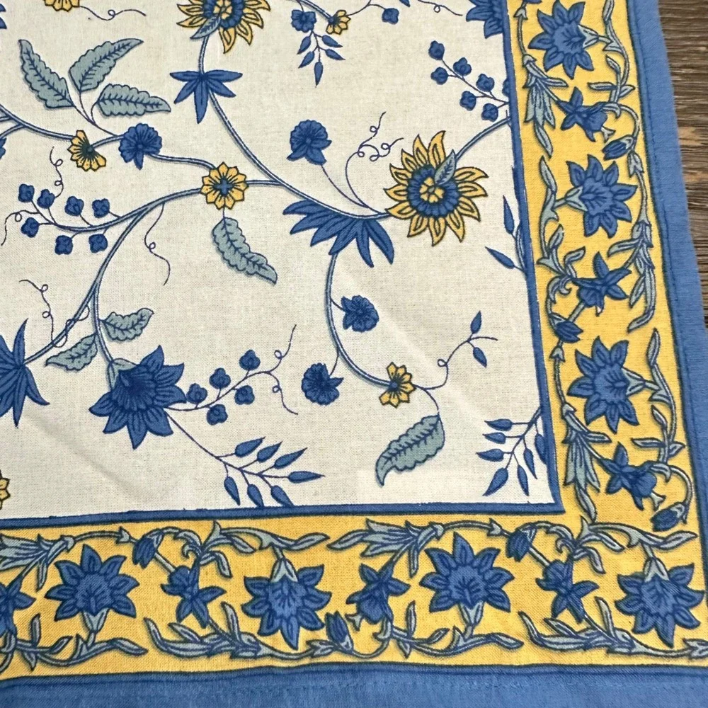 Williams Sonoma Marketplace Vintage 3 Piece Floral Napkins 20x20 inch Country